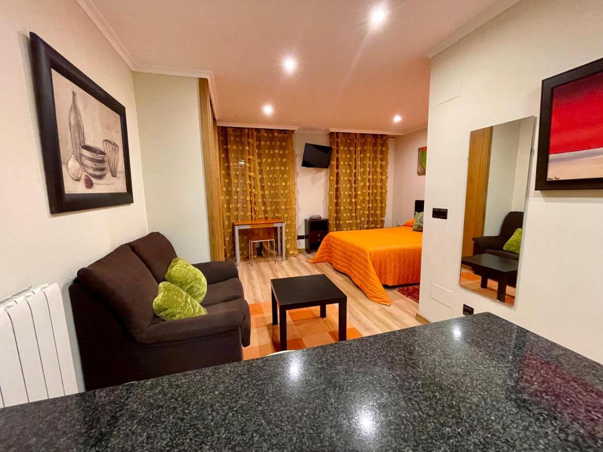 Apartamentos Ronda 비고 외부 사진